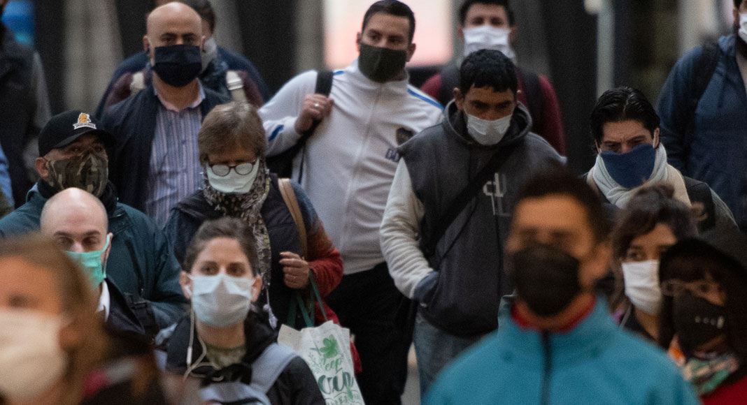 Argentina comienza el año con 20.020 contagios y 12 muertes por Covid-19