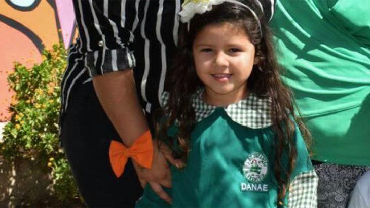 Córdoba: llevaron a su hija al hospital por un raspón en la pierna y murió