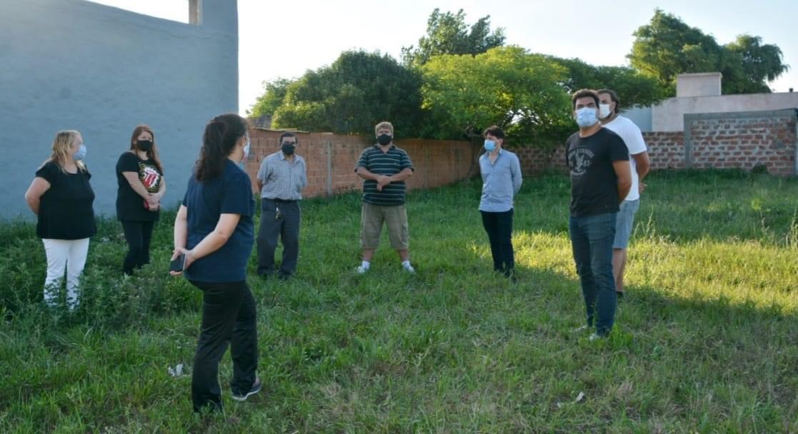 Lanzan proyecto para que el Barrio “El sapito” tenga su espacio verde