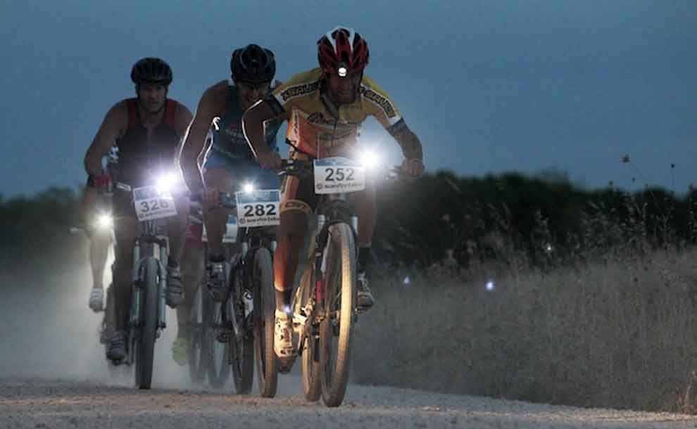 Carrera nocturna de rural bike organiza Racing Club