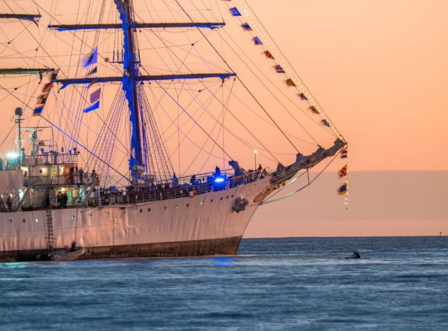 Llega el gran evento náutico “Velas Latinoamérica 2022″: cuándo se podrán visitar los buques