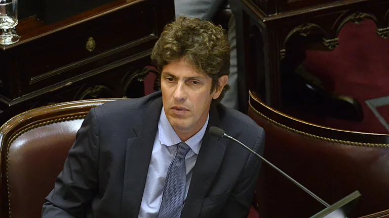 Senado: Martín Lousteau apuntó contra Cristina Kirchner por su propuesta para recortarle poder a Rodríguez Larreta